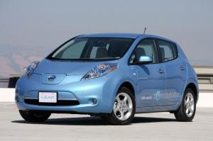 Nissan Leaf 2011 года